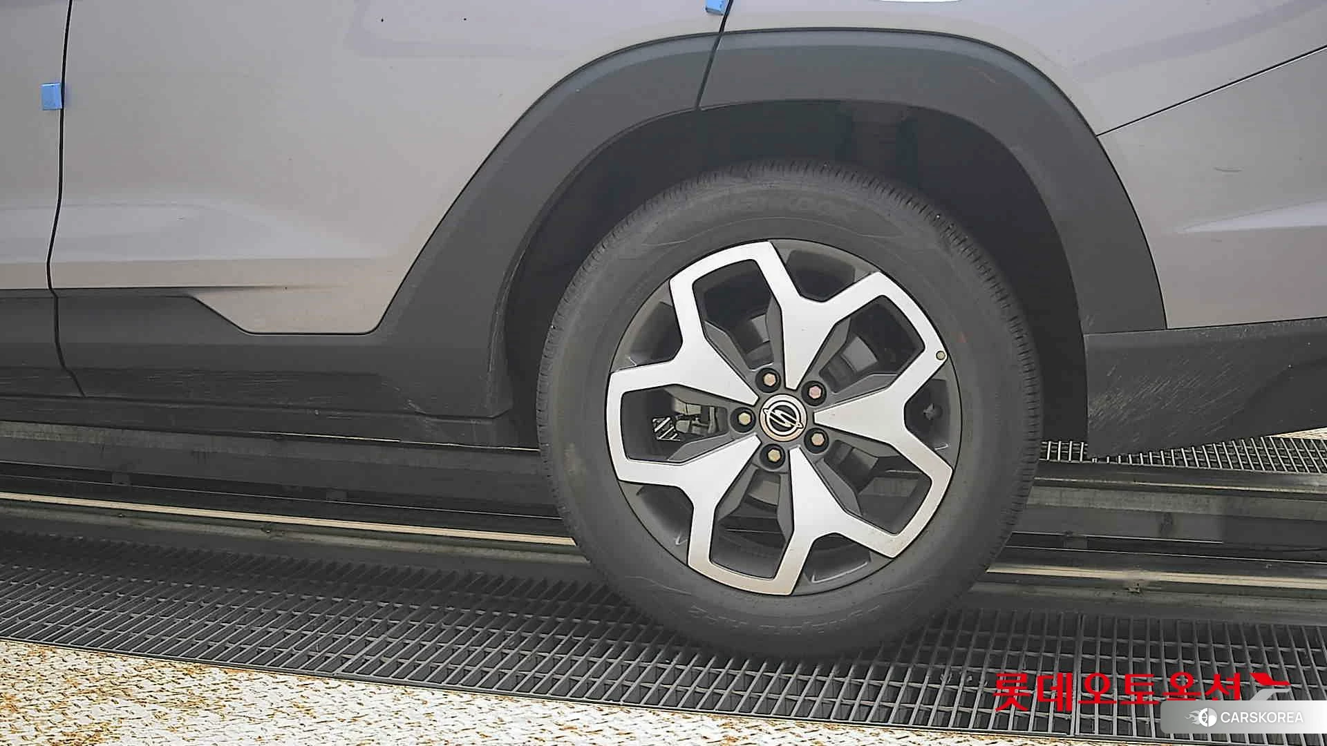 SsangYong Torres id 4902600 из Кореи 14