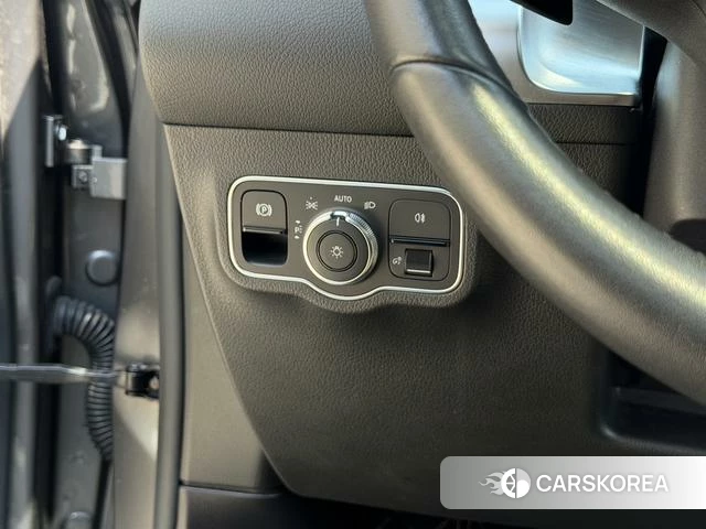Mercedes-Benz GLB id 4392360 из Китая 14