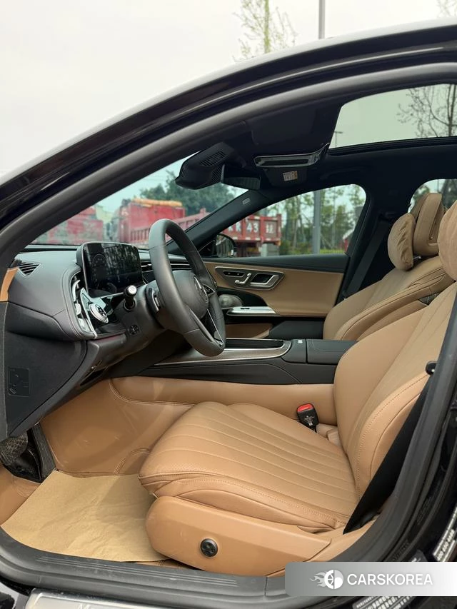 Mercedes-Benz E-class id 4264512 из Китая 14