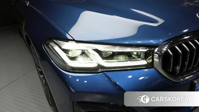 BMW 5 Series (G30) id 4187719 из Кореи 14