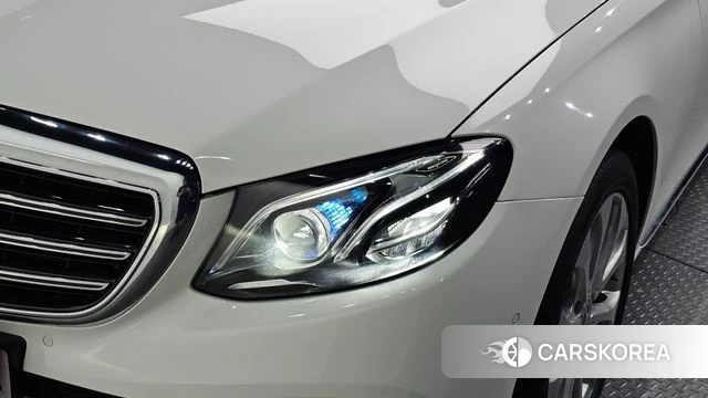 Mercedes-Benz E-Class W213 id 4595552 из Кореи 14