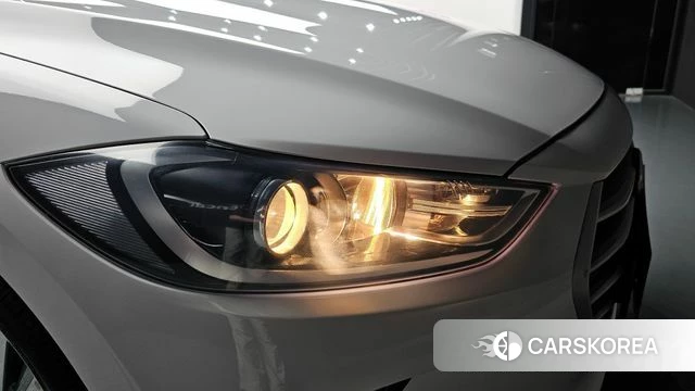 Hyundai Avante AD id 4411418 из Кореи 14