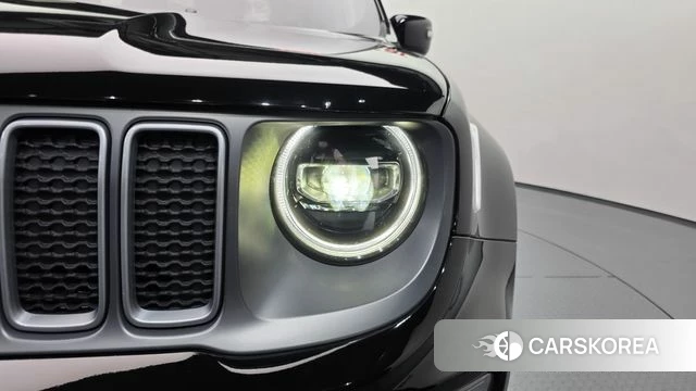 Jeep Renegade id 4381730 из Кореи 14