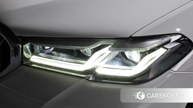 BMW 5 Series (G30) id 4309255 из Кореи 14