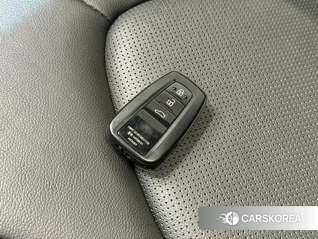 Toyota Camry id 4392180 из Китая 14