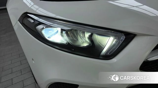Mercedes-Benz A-Class W177 id 4283637 из Кореи 14