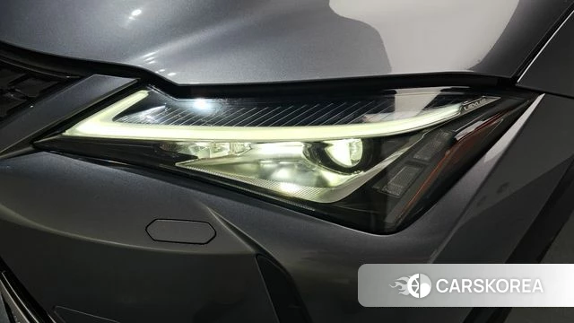 Lexus UX250h id 4595473 из Кореи 14