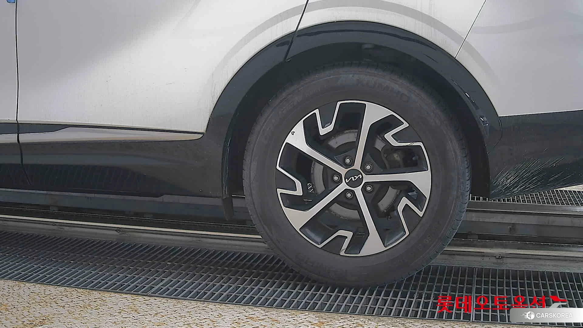Kia Sportage Hybrid id 4296893 из Кореи 14