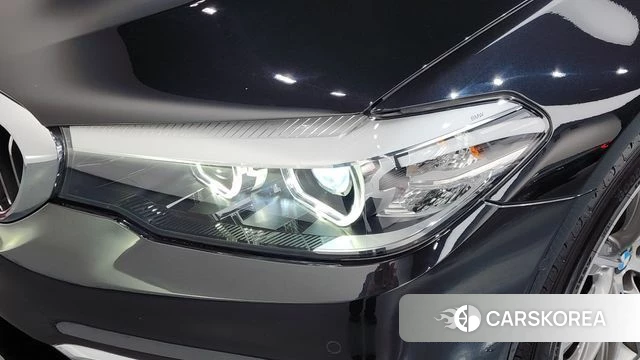 BMW 5 Series (G30) id 4525541 из Кореи 14