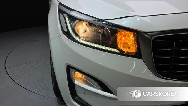 Kia The New Carnival id 4530776 из Кореи 14