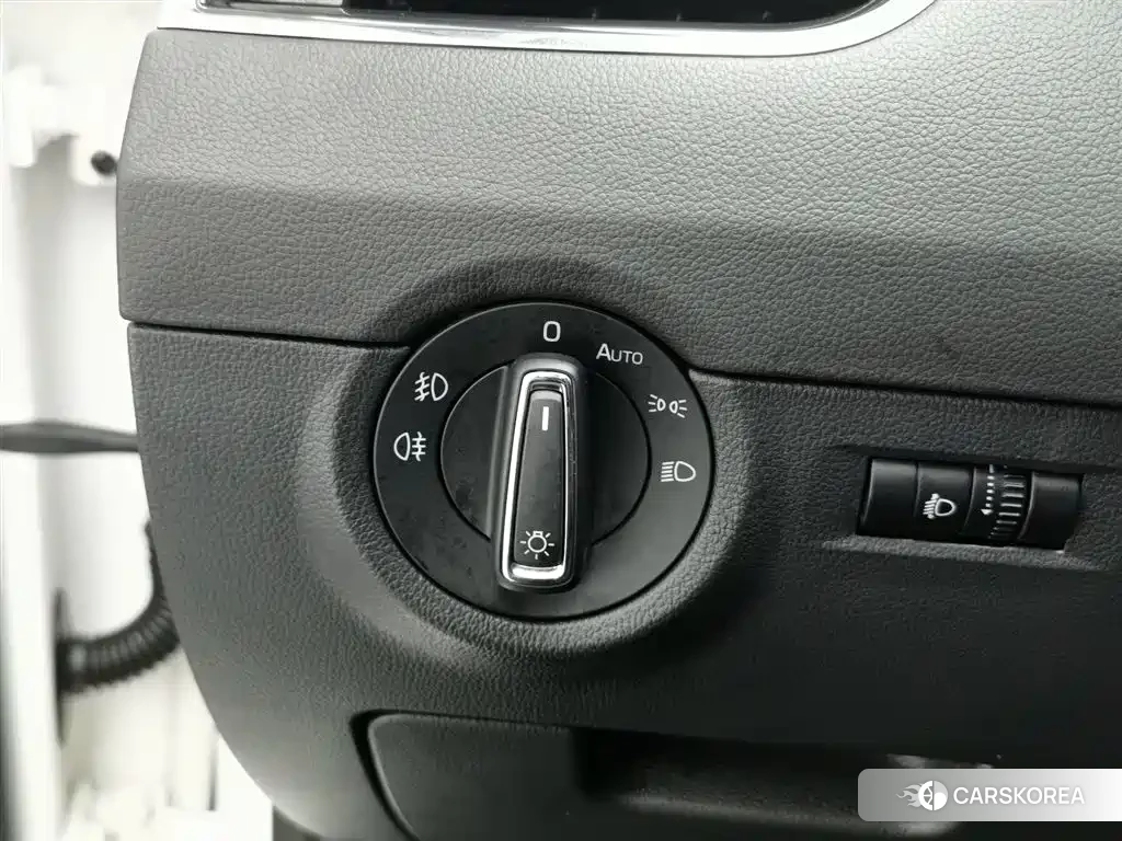 Skoda Octavia id 4565178 из Китая 14