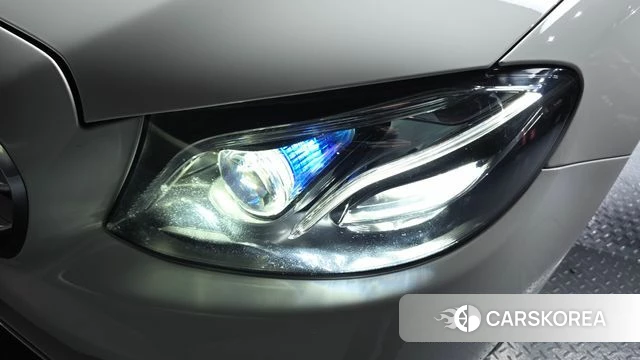 Mercedes-Benz E-Class W213 id 4188626 из Кореи 14