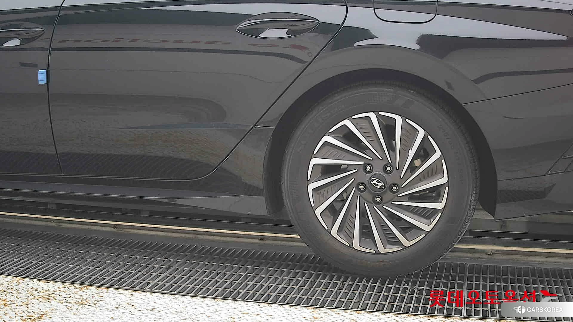 Hyundai Sonata Hybrid id 4902544 из Кореи 14