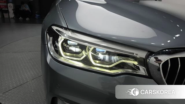 BMW 5 Series (G30) id 4345216 из Кореи 14
