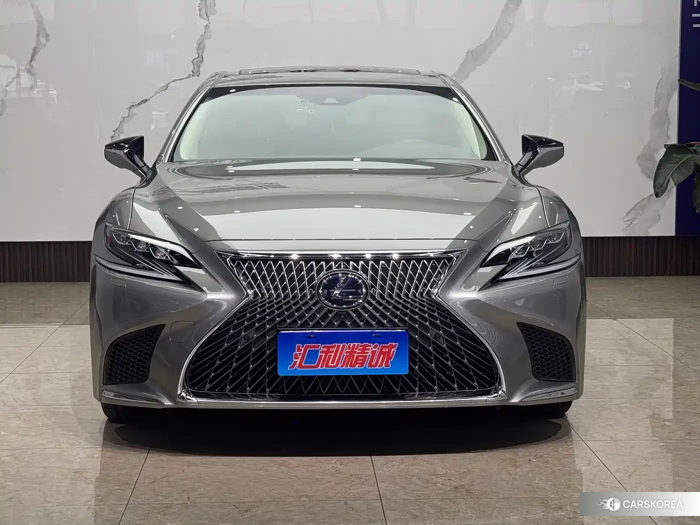 Lexus LS id 4576804 из Китая 15