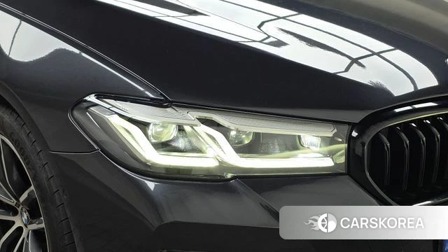 BMW 5 Series (G30) id 4506108 из Кореи 14