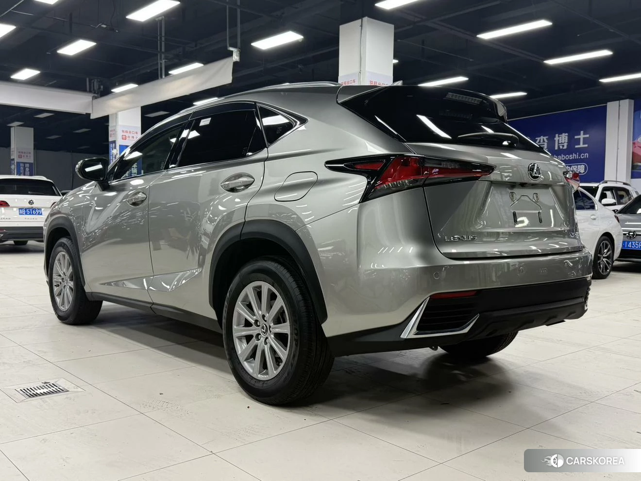 Lexus NX id 4515157 из Китая 14