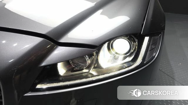 Jaguar XF (X260) id 4525968 из Кореи 14