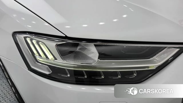 Audi A8 (D5) id 4672579 из Кореи 14