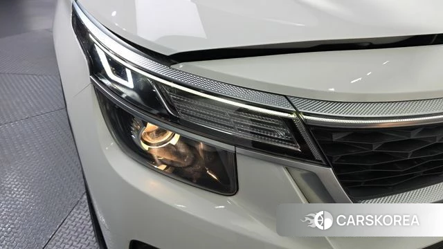 Kia Seltos id 4435156 из Кореи 14