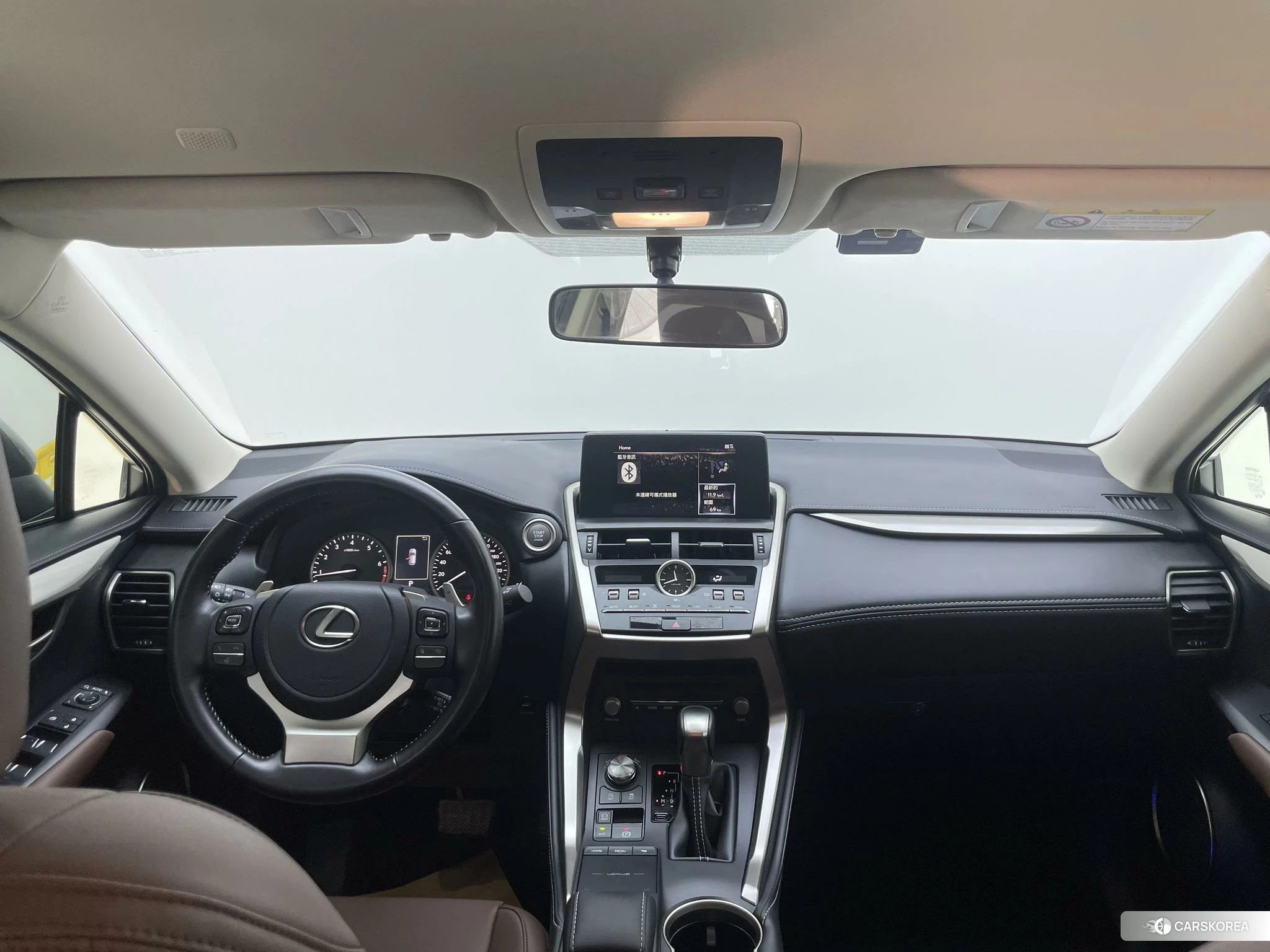 Lexus NX id 4515211 из Китая 14