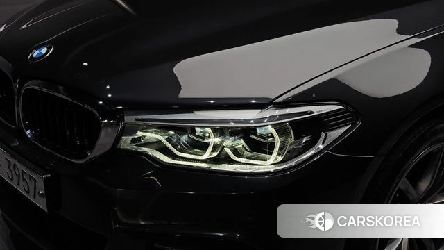 BMW 5 Series (G30) id 4694226 из Кореи 14