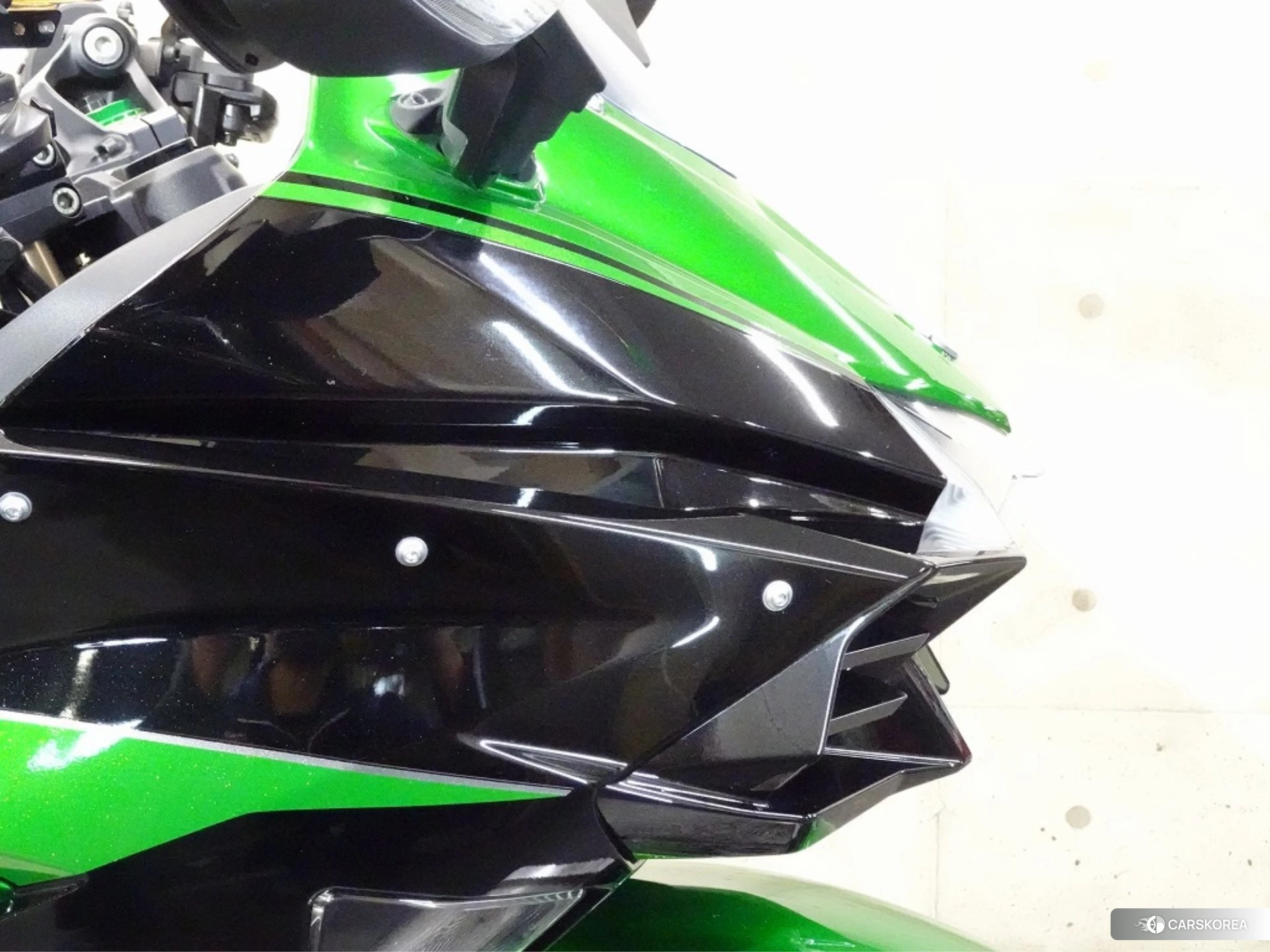 Kawasaki NINJA H2 SX SE id 4192778 из Японии 14