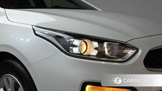 Kia Come New K3 id 4836672 из Кореи 14