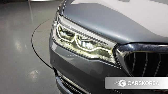BMW 5 Series (G30) id 4530458 из Кореи 14