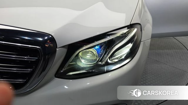 Mercedes-Benz E-Class W213 id 4435754 из Кореи 14