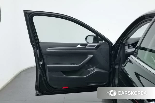 Volkswagen Magotan id 4307117 из Китая 14