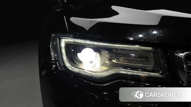 Jeep Grand Cherokee id 4483248 из Кореи 14