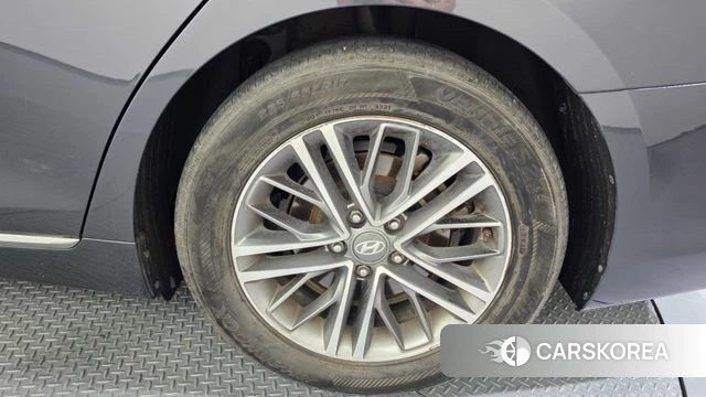 Hyundai Grandeur IG id 4563211 из Кореи 14
