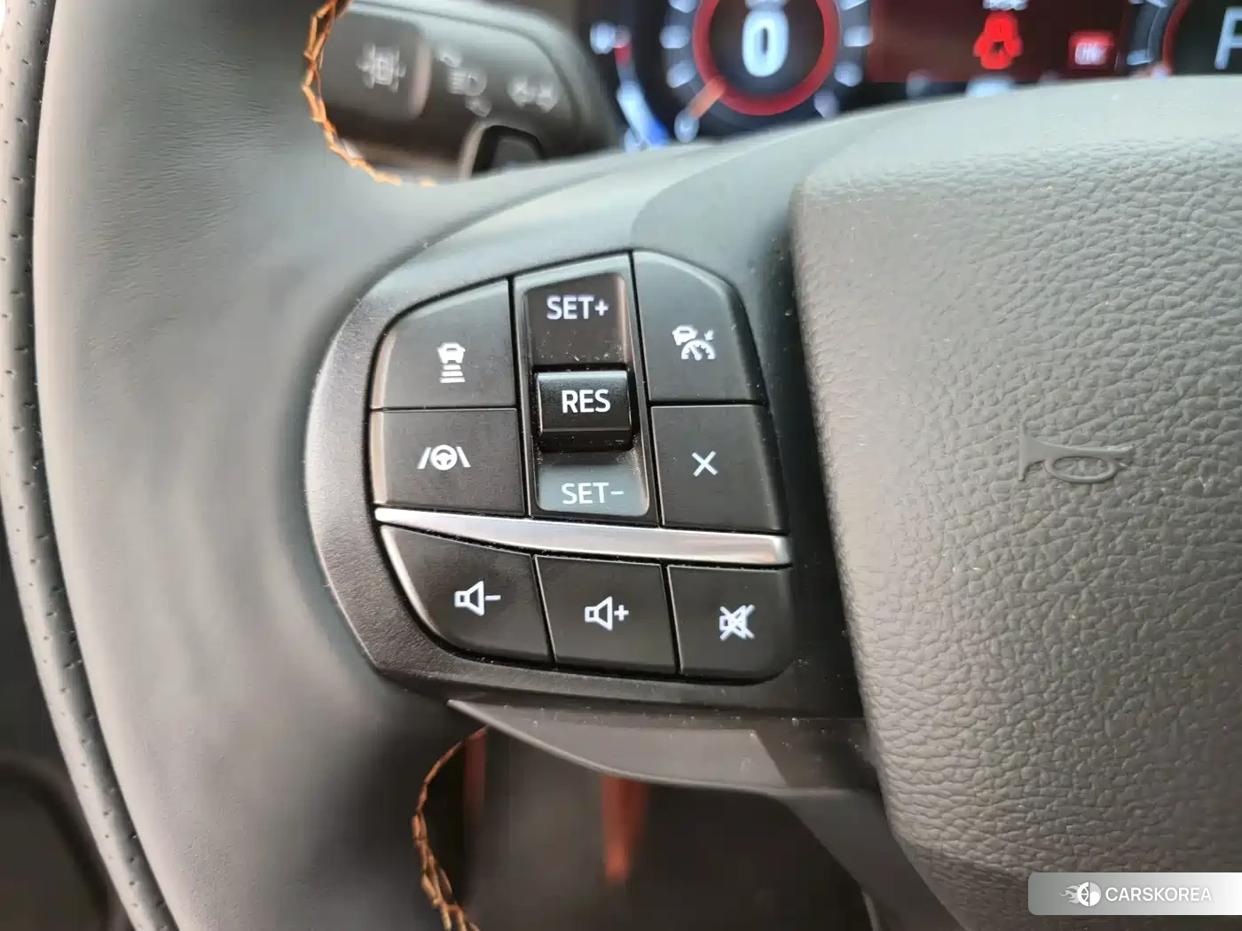 Ford Explorer id 4659888 из Китая 14