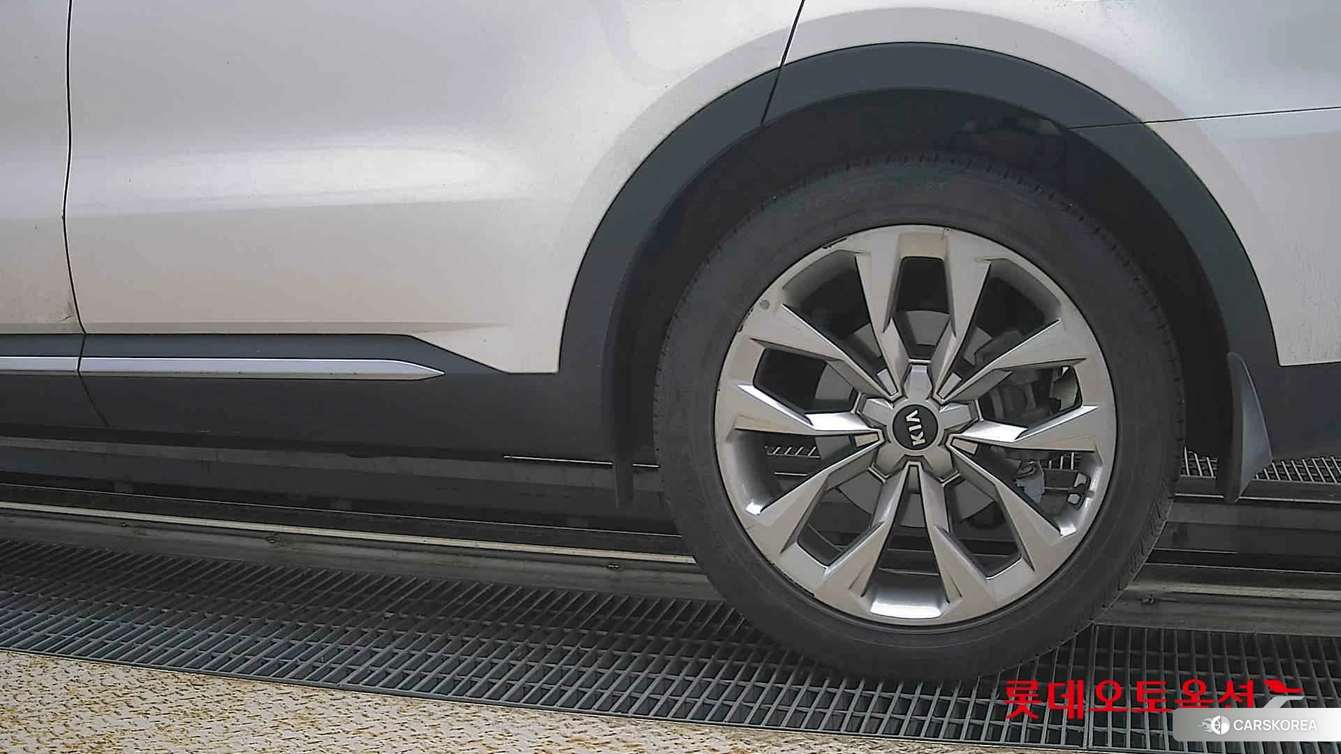 Kia Sorento id 4347405 из Кореи 14