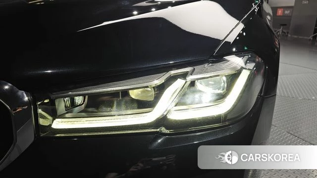 BMW 5 Series (G30) id 4898885 из Кореи 14
