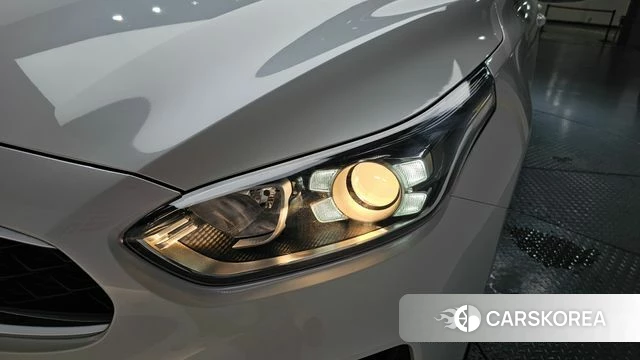 Kia Come New K3 id 4476789 из Кореи 14