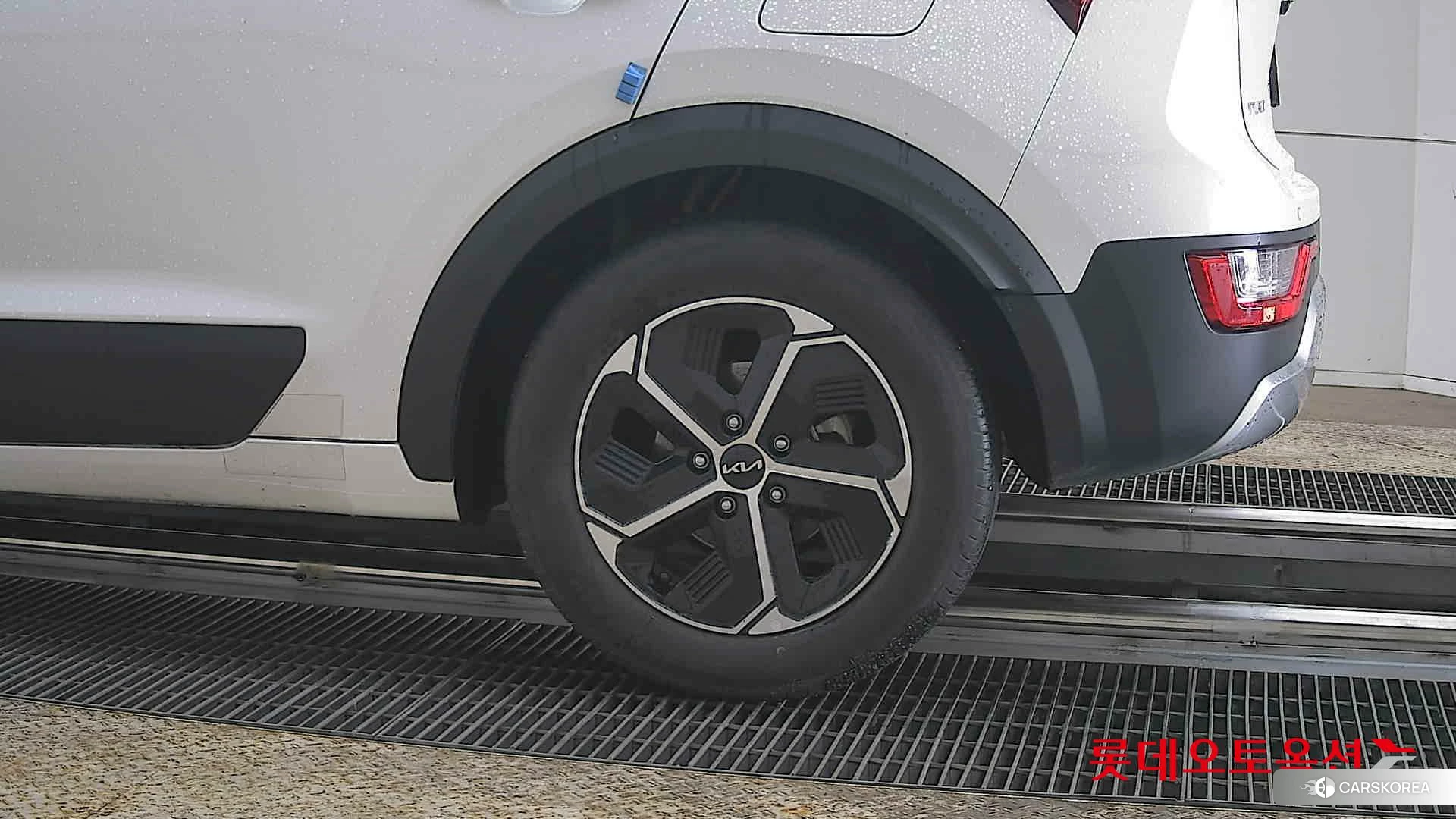 Kia Niro Hybrid id 3869427 из Кореи 14