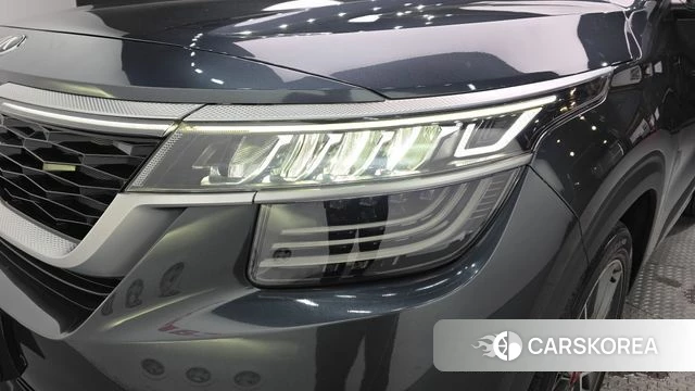 Kia Seltos id 4872835 из Кореи 14