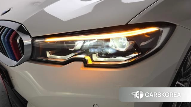 BMW 3 Series (G20) id 4268388 из Кореи 14