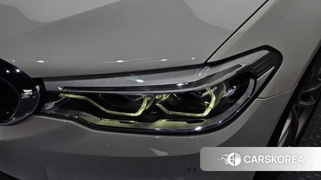 BMW 5 Series (G30) id 4698404 из Кореи 14
