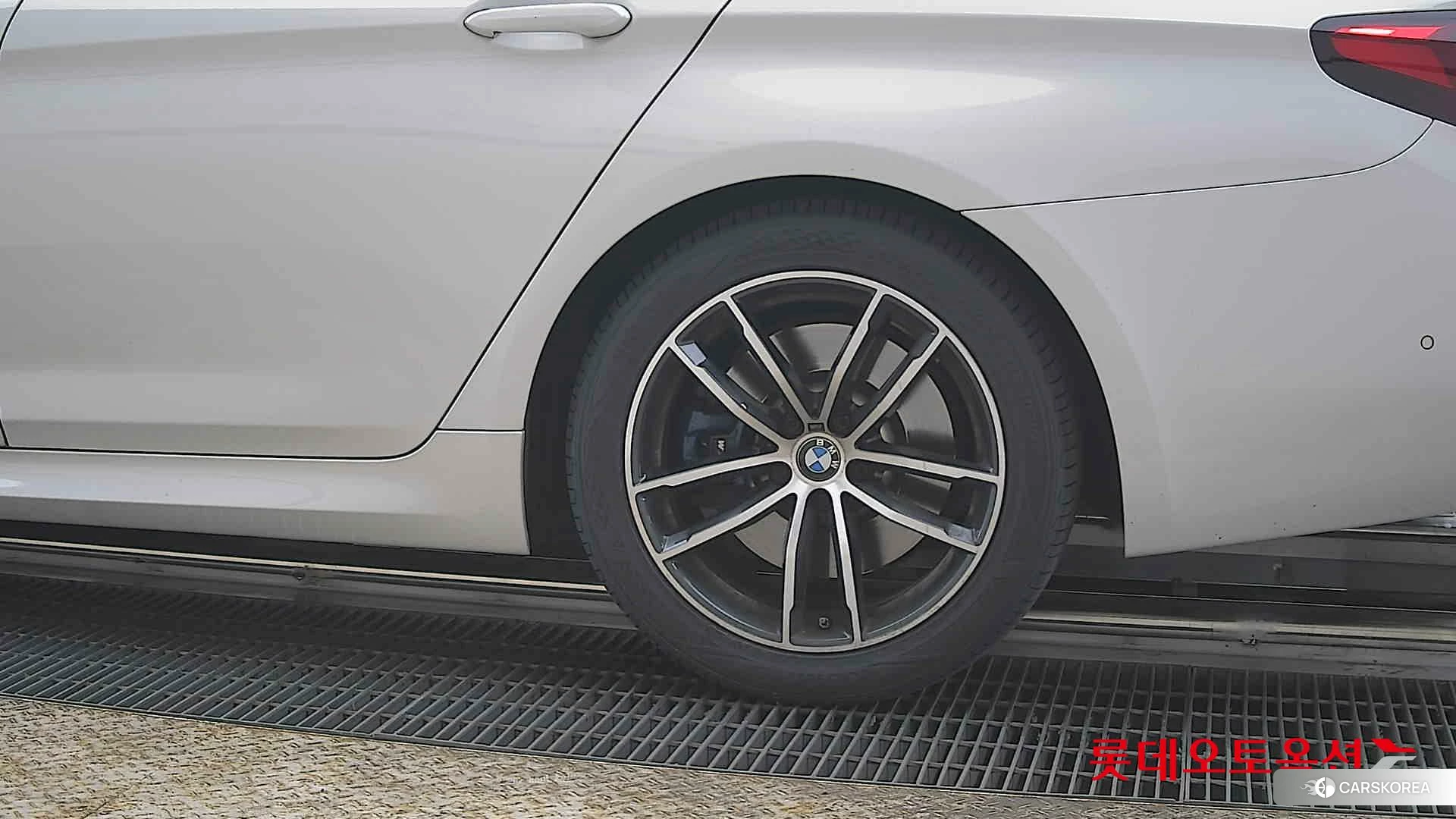 BMW  523d xDrive id 3882204 из Кореи 14