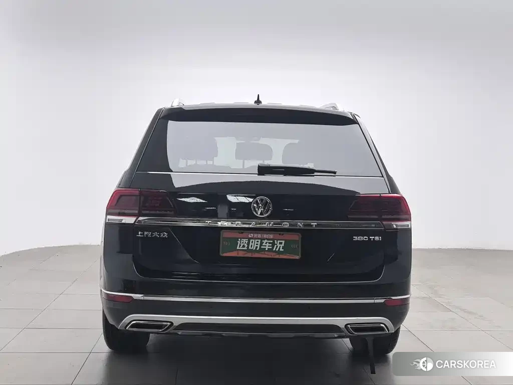 Volkswagen Touareg id 4599566 из Китая 14