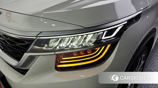 Kia Seltos id 4202924 из Кореи 14