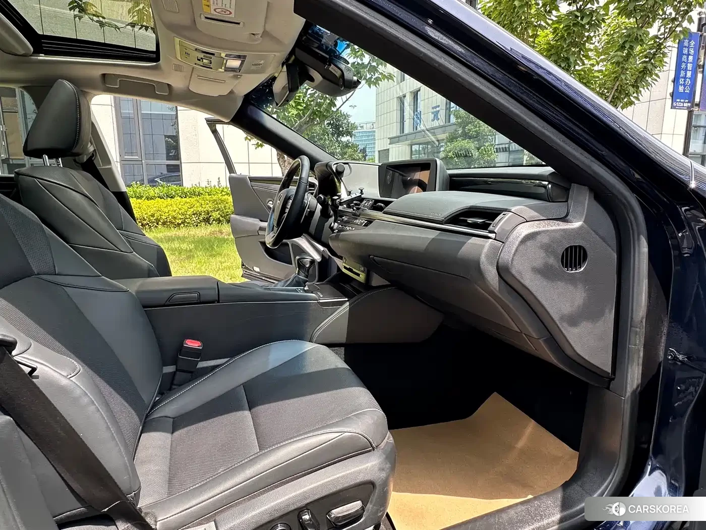 Lexus ES id 4554063 из Китая 14