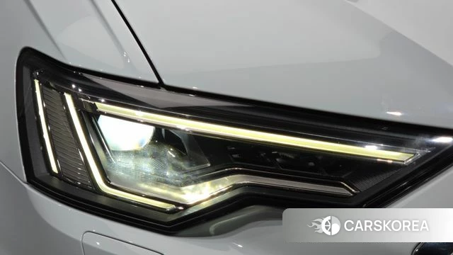 Audi A6 (C8) id 4541947 из Кореи 14