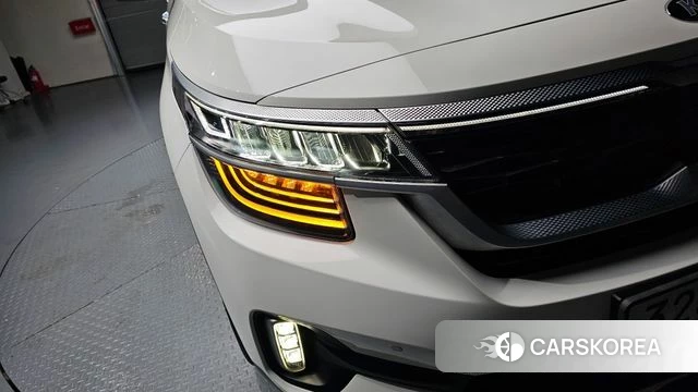 Kia Seltos id 4377410 из Кореи 14