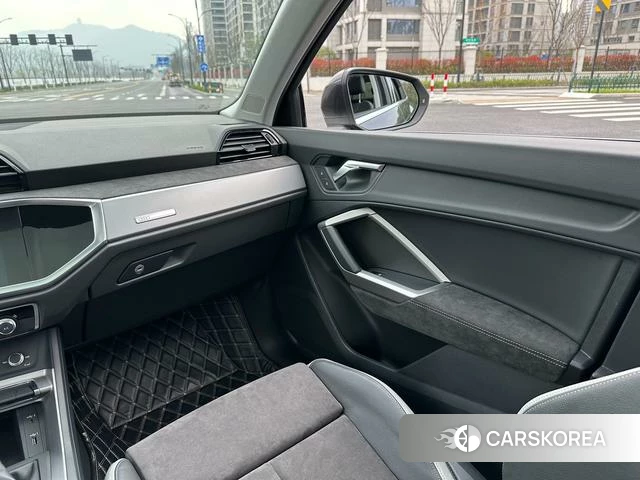 Audi Q3 id 4236281 из Китая 14