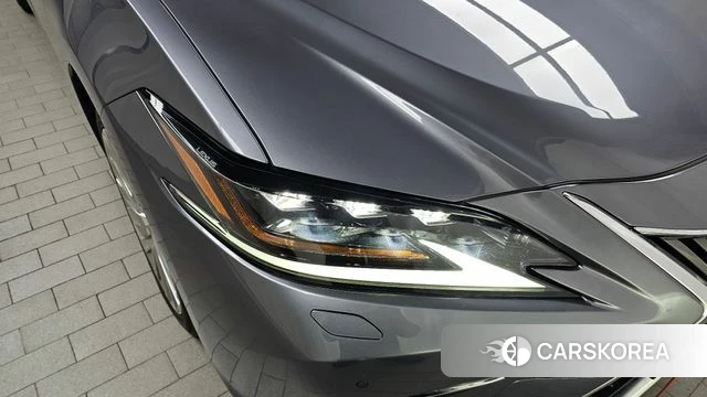 Lexus ES300h 7th generation id 4423714 из Кореи 14