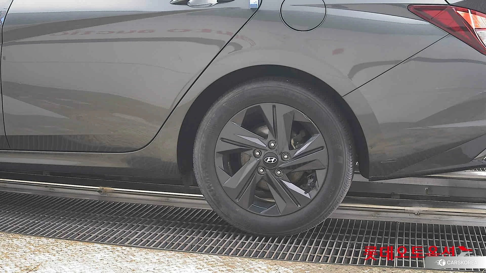 Hyundai Avante Hybrid id 3875784 из Кореи 14